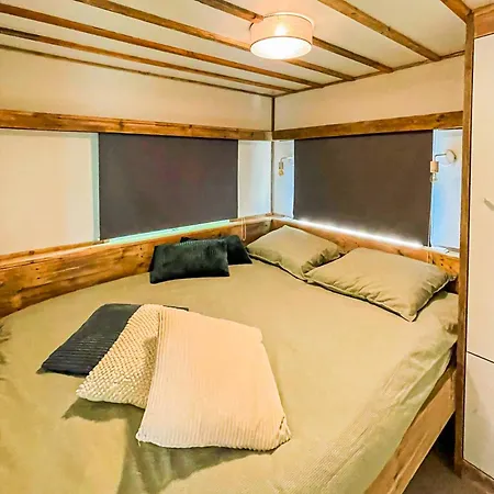 Stoerbuiten Les Charmes Apartament Saint-Andre-d'Allas