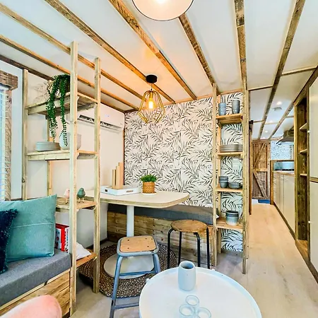 Stoerbuiten Les Charmes Apartament *